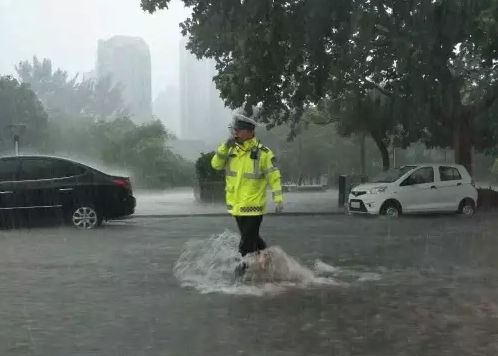 雨水光顾潍坊 全市易积水路段看这里！