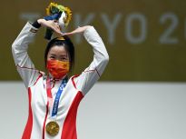 这是中国奥运历史上最年轻的首金