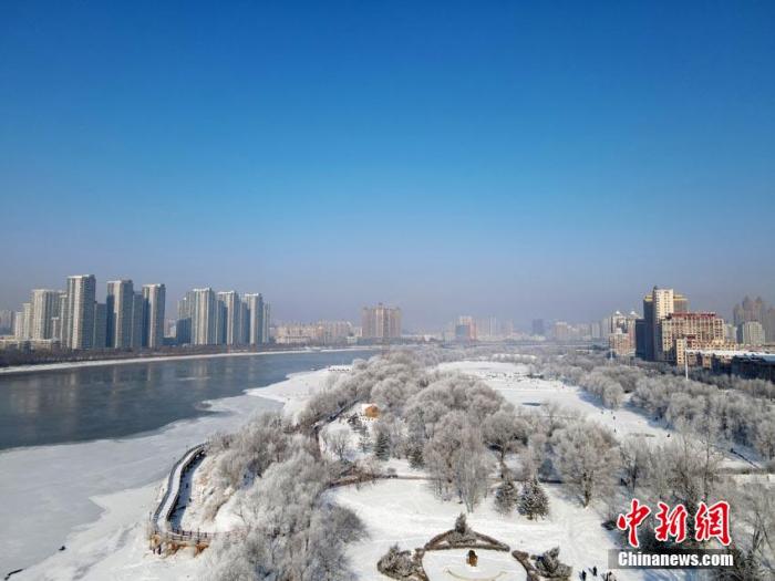 资料图：吉林省吉林市城区一景。 苍雁 摄