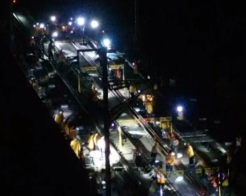 京滬高鐵山東段進行大規模道岔換軌施工