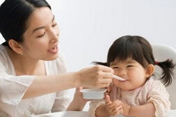如何培养孩子良好的进食行为