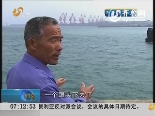 青岛：导航仪“误导”货车一头扎大海
