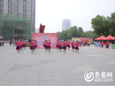 潍城赛区——经济开发区小庄村舞蹈队《舞动中国》