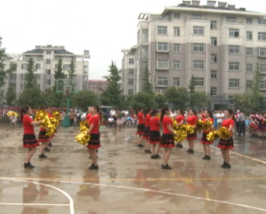 临沂首届妇女广场舞大赛高新区赛区——后土堰快乐健身舞蹈队《跳到北京去》