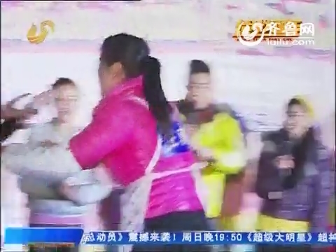 综艺大篷车:<em>肉饼妹王真</em>《大地飞歌》_综艺大篷