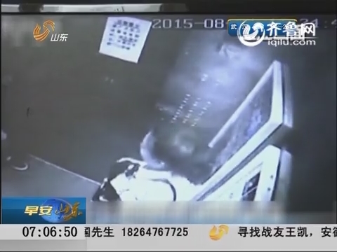 山西太原：电梯下降中脱轨 监控记录惊险瞬间