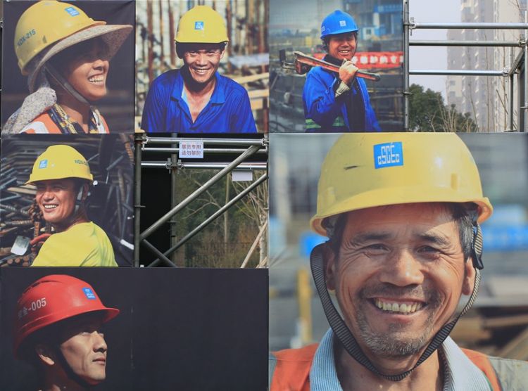 建筑工倪修龙镜头下"建设者"(组图)