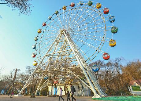 泉城公園摩天輪去留春節后見分曉 目前仍處停運狀態