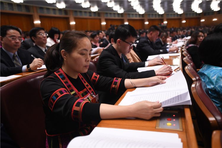 全國人大代表符小琴：讓家鄉在改革開放中發展得更好