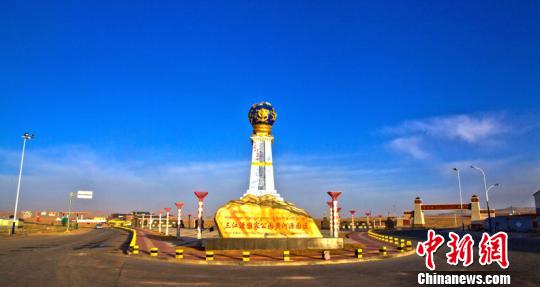 三江源國(guó)家公園黃河源園區(qū)實(shí)現(xiàn)生態(tài)管護(hù)員“戶均一崗”全覆蓋