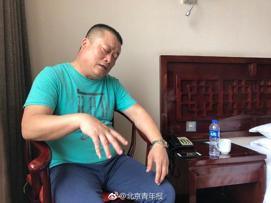 遇害空姐父親:遺憾兇手未被法律嚴懲 將追究滴滴責任