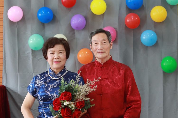 40年后重拍一張結婚照 見證杭州4對夫婦的愛情