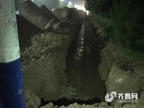 事發地的排水渠管道.jpg