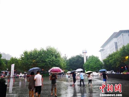 受臺(tái)風(fēng)“摩羯”影響 浙江全省暴雨面積達(dá)4萬平方公里