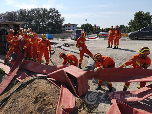 兩省三地消防在搶險現場發出最強音 “我們都是壽光人！”