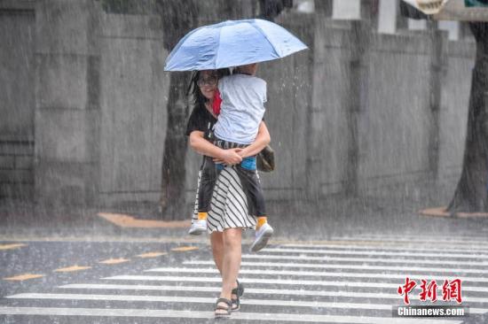 西南地區等地多降雨 熱帶低壓影響華南沿海