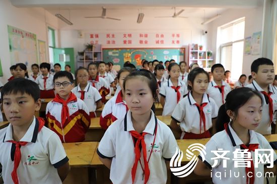 文昌中心小學開展慶中秋經(jīng)典誦讀系列活動
