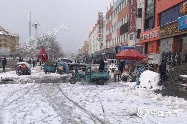 北方“速凍”東北局地遭暴雪 南方周末迎陽(yáng)光