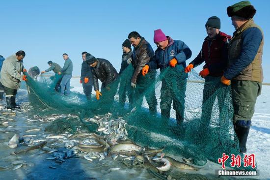 海河、遼河、松花江和錢塘江流域?qū)嵤┙麧O期制度