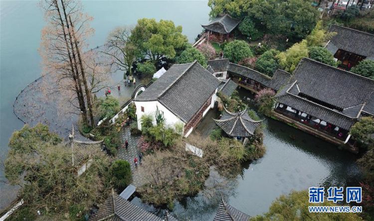 雨后西湖宛如絕美山水畫