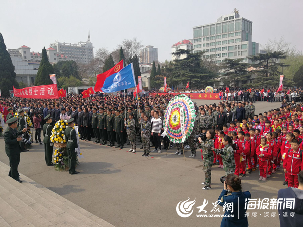 山東省退役軍人廳等單位聯合舉辦祭掃英烈活動