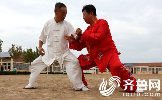 圖5朱樹理和朱樹勝實戰演練