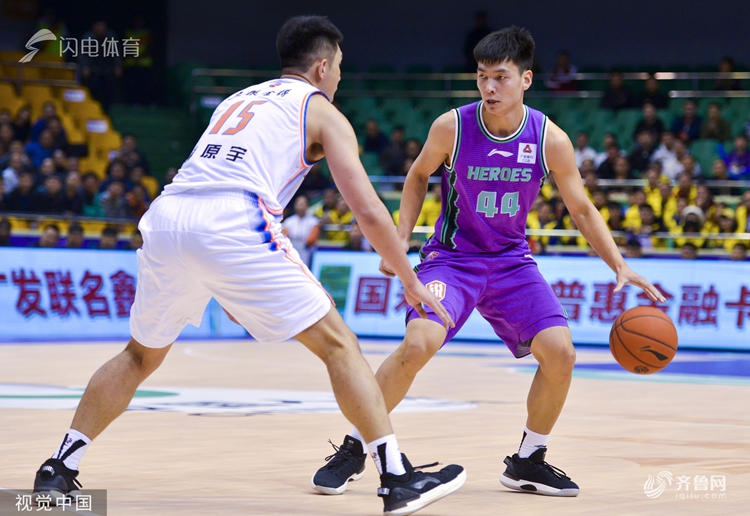 三连败！山东男篮主场97-101不敌四川男篮