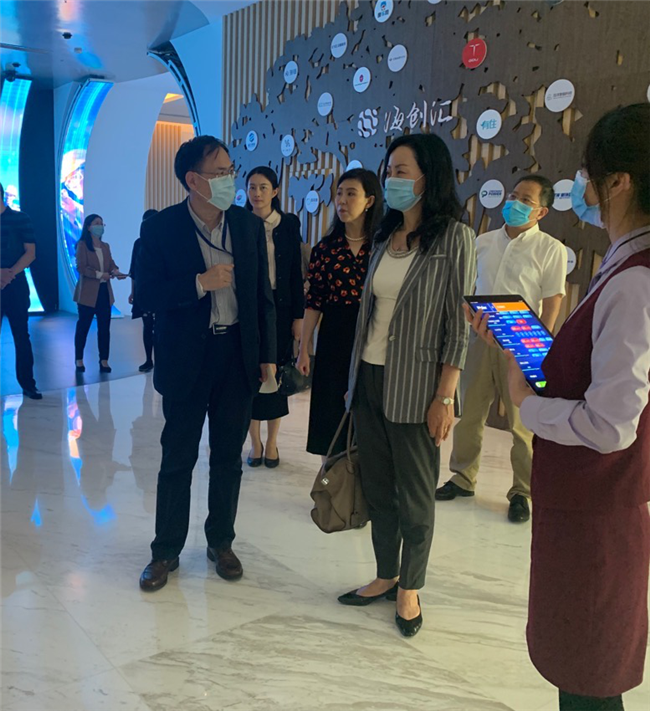 山东省人民政府外事办公室 政务要闻 陈白薇赴东营,青岛有关企业进行