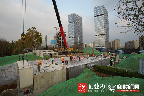 抢工期!临沂滨河东路又添一处过街通道