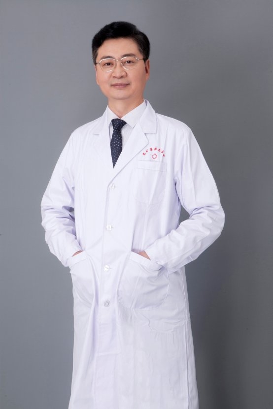 身边的中医大夫-殷晓轩