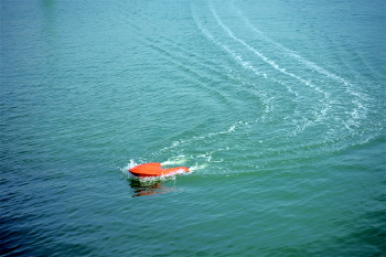无人救生艇威海海岸警察新上智能撒手锏