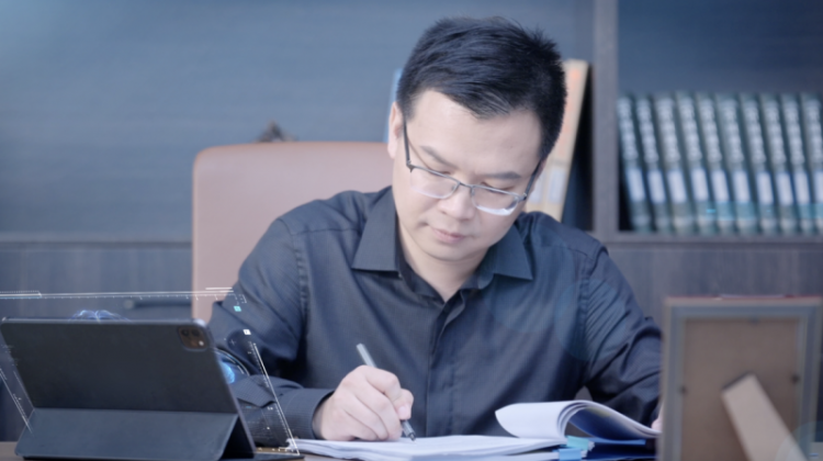 林向前二十年耕耘做全球化生命之舟的掌舵人