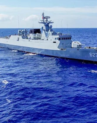 南部战区海军实弹射击高燃大片
